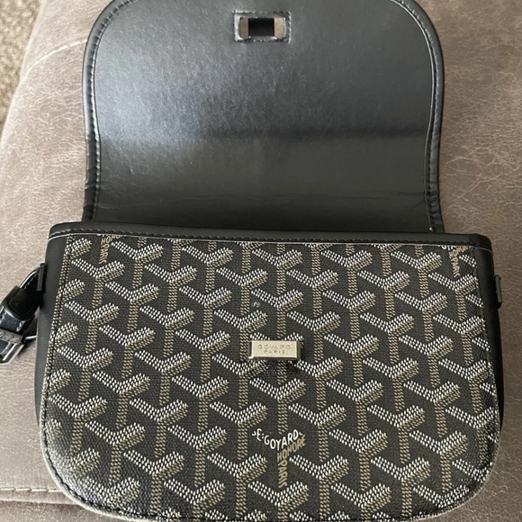 Goyard Belvedere PM Black Crossbody Bag Designer Luxury Purse Adjustable Strap - Picture 13 of 16